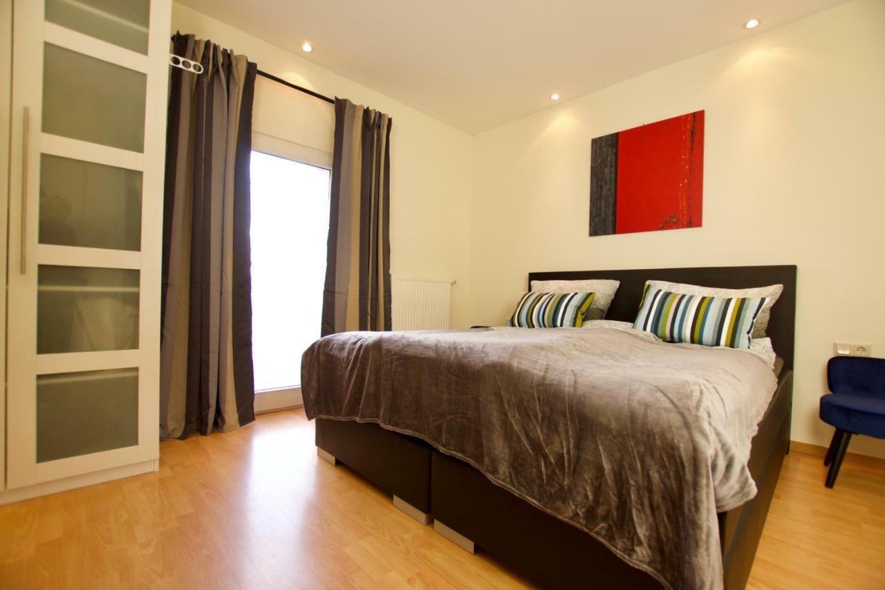 Ferienwohnung Maurer Hasborn-Dautweiler 외부 사진